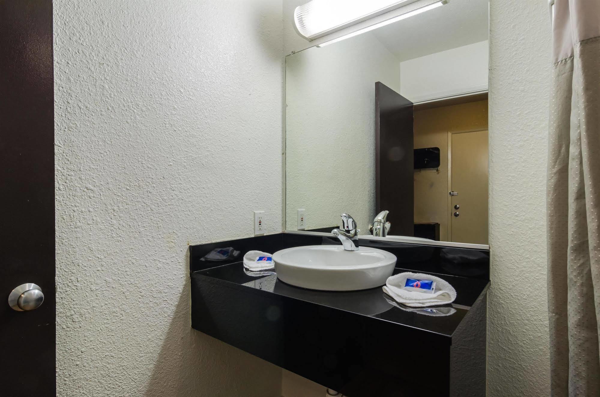 Motel 6-Seattle, Wa - Sea-Tac Airport South SeaTac Bagian luar foto